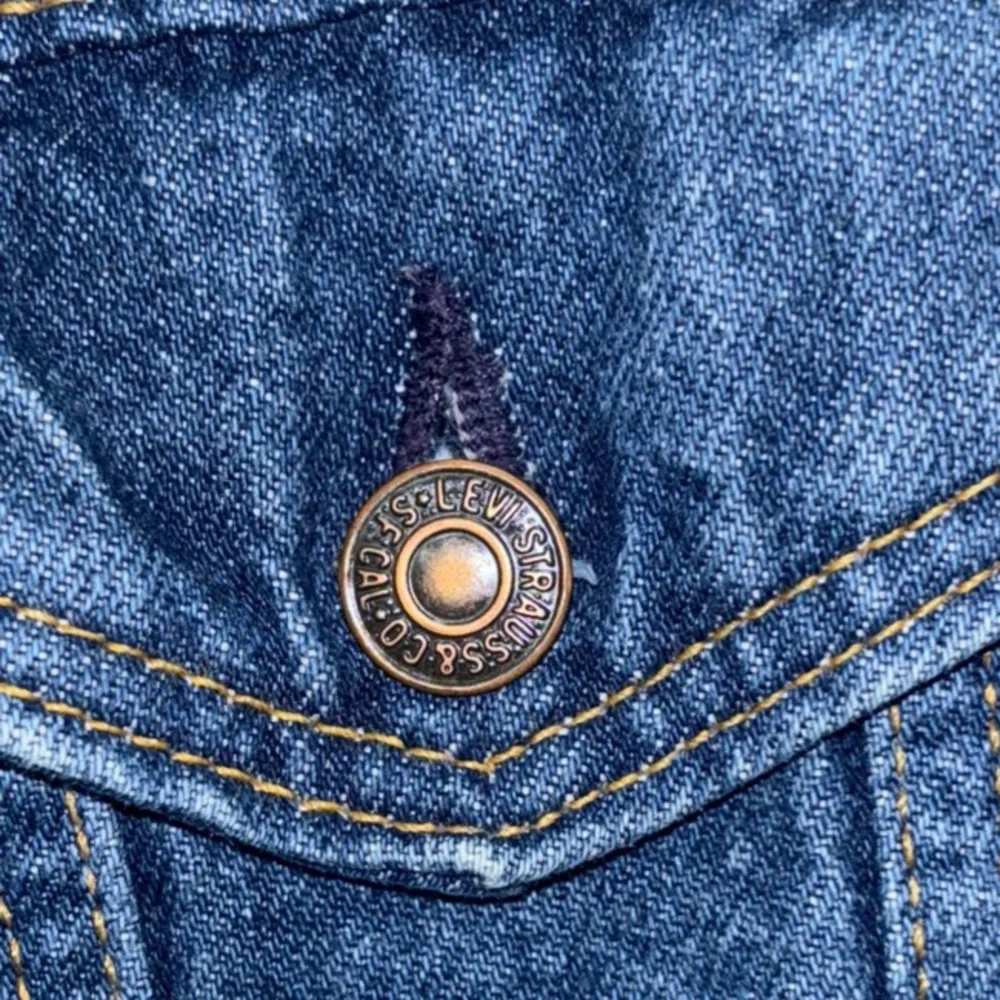 VTG 90s Levi’s Men’s Sz 48L‎ Trucker Denim Type III Jacket USA Made 71506 0216